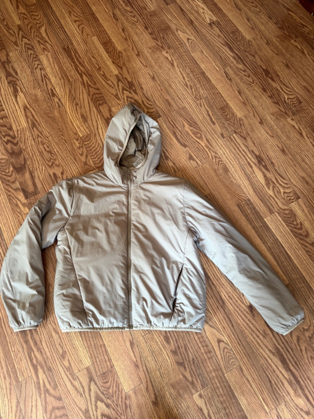 Aritzia Tna The Pillow Puff Packable Jacket Sz M